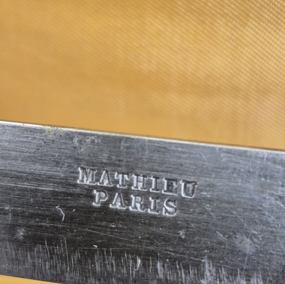 Mathieu Paris Vintage Knives - Picture 6 of 17